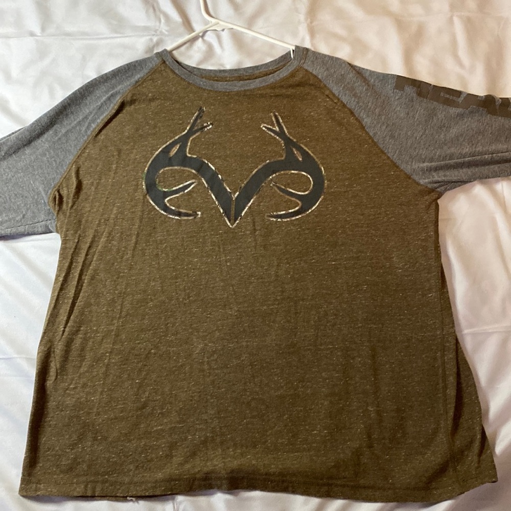 real tree XXL long sleeve shirt good condition